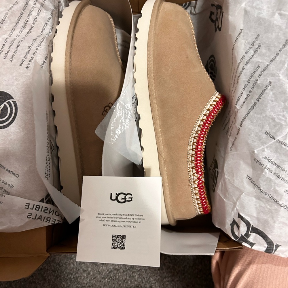 UGG TASMAN SLIPPERS - Picture 2 of 3